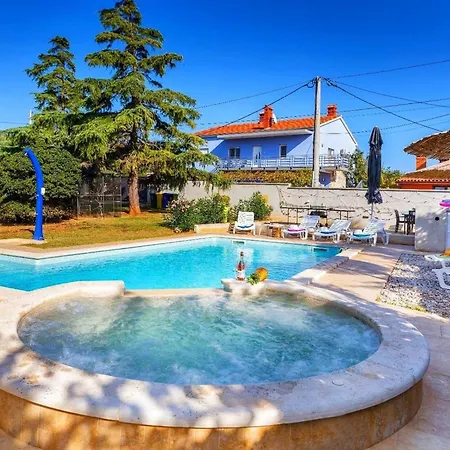 Sabi Relax Zone - Pool & Jacuzzi *